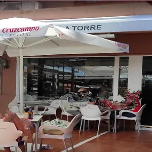 Precioso Moderno Y Con Piscina Apartamento Torremolinos
